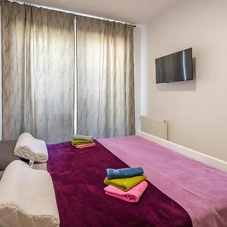 Beautiful In With Wifi And 1 Bedrooms